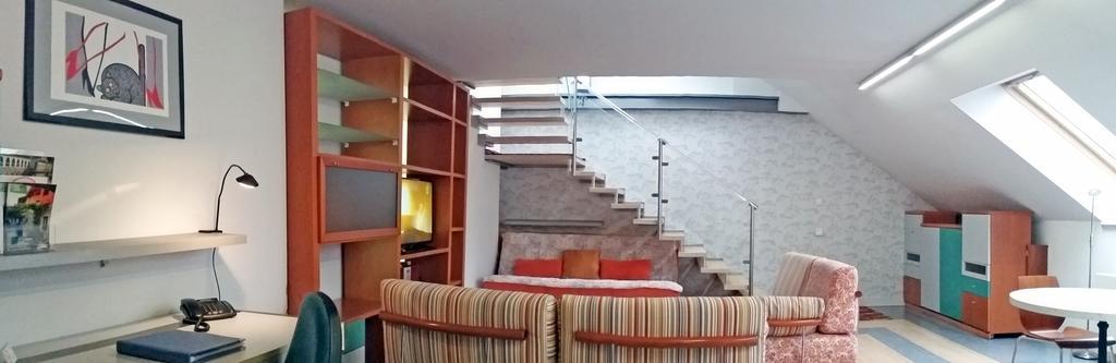 Jazzy Apartment Tour As Ljubljana Exterior photo